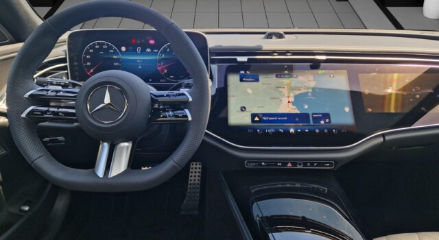 MERCEDES-BENZ E 450 T 9G-Tronic 4Matic