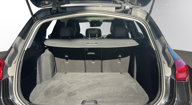 MERCEDES-BENZ C 220 d T 4Matic AMG Line