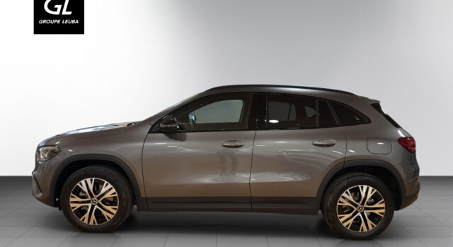 MERCEDES-BENZ GLA 250 4Matic 8G-DCT Swiss Star
