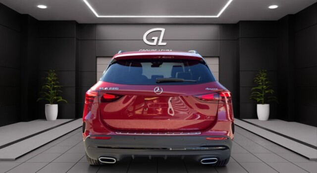 MERCEDES-BENZ GLA 220 4Matic 8G-DCT
