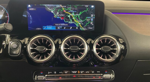 MERCEDES-BENZ GLA 220 d 4Matic Progressive 8G-DCT