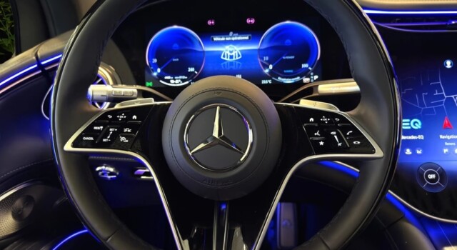 MERCEDES-BENZ EQS SUV 680 Maybach