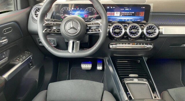 MERCEDES-BENZ GLB 250 4Matic 8G-Tronic