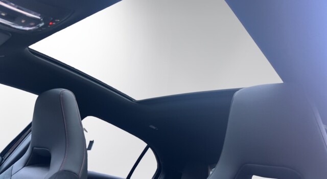 MERCEDES-BENZ A 220 4Matic 8G-DCT