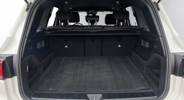 MERCEDES-BENZ GLB 200 Progressive 4M