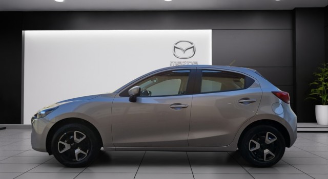 MAZDA 2 SKYACTIV-G 90 Mild Hybrid Center-Line