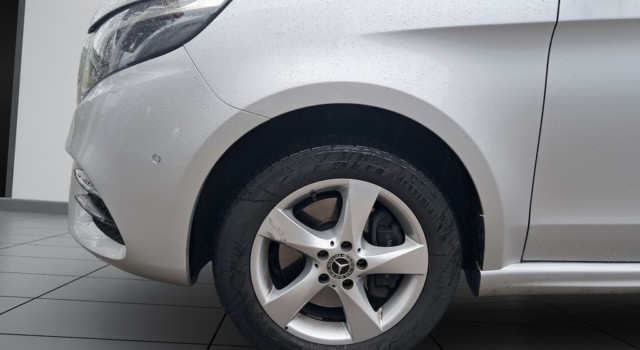 MERCEDES-BENZ V 300  d extralang Swiss Edition 9G-Tronic
