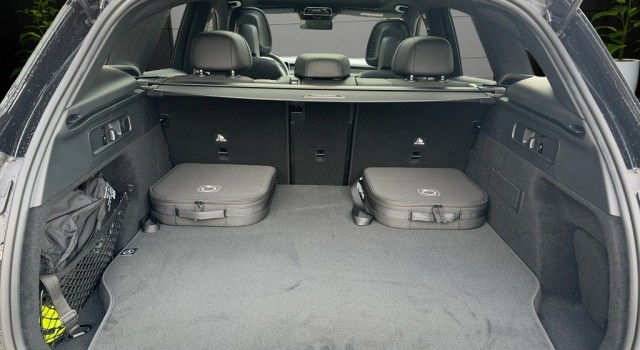 MERCEDES-BENZ GLC 300 e 4Matic 9G-Tronic