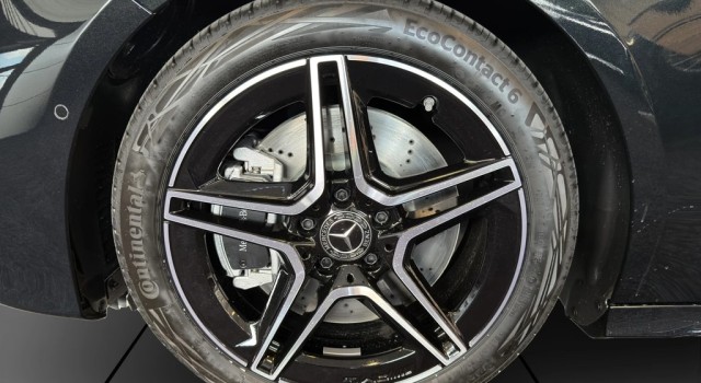 MERCEDES-BENZ A 250 4Matic 8G-DCT