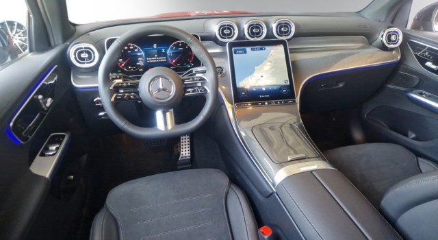 MERCEDES-BENZ GLC 220 d 4Matic 9G-Tronic