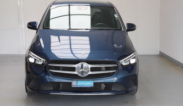 MERCEDES-BENZ B 180 Progressive