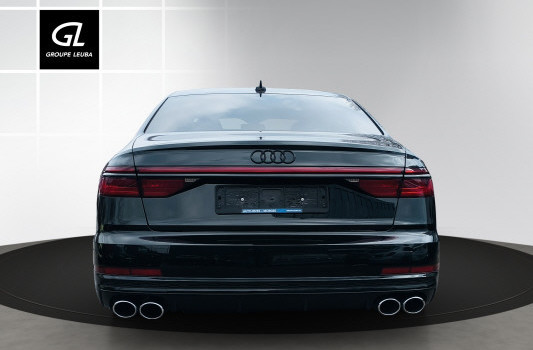 AUDI S8 TFSI quattro