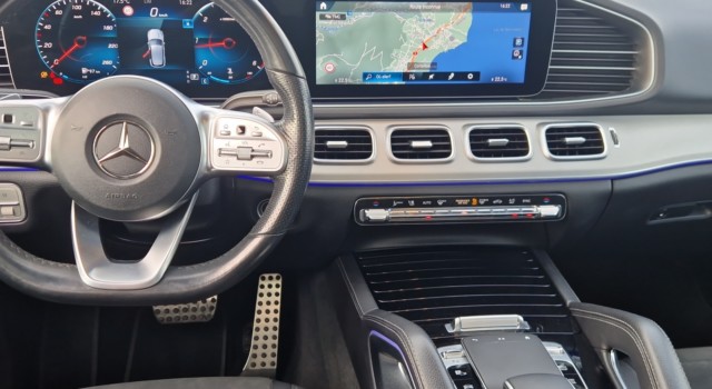 MERCEDES-BENZ GLE 300 d 4Matic AMG Line 9G-Tronic