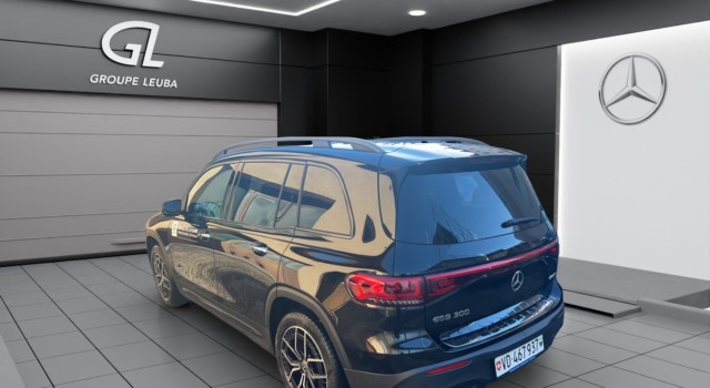 MERCEDES-BENZ EQB 300 66,5 kWh 4Matic Swiss Star