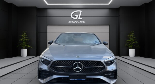 MERCEDES-BENZ A 200 Night Star 7G-DCT