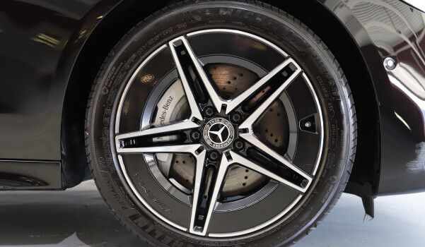 MERCEDES-BENZ C 300 de 4Matic