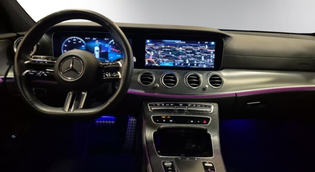 MERCEDES-BENZ E 300 de T 4Matic AMG Line 9G-Tronic