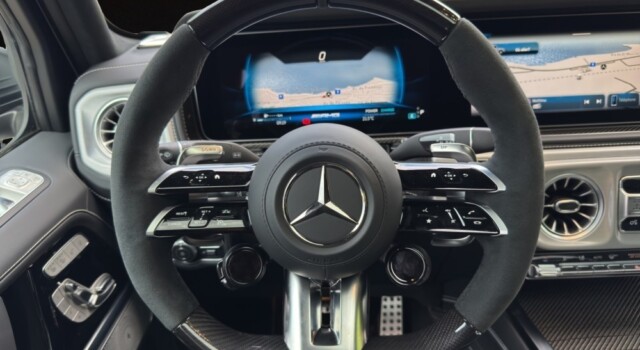 MERCEDES-BENZ G 63 AMG 9G-Tronic