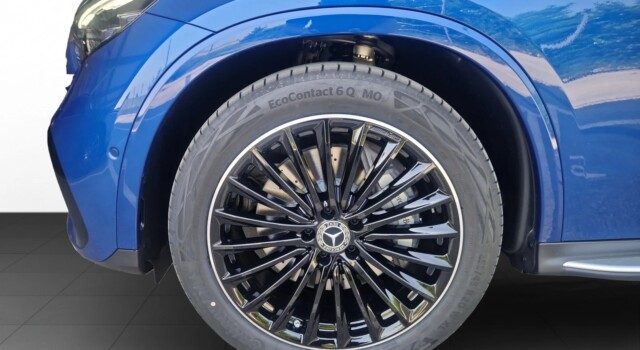 MERCEDES-BENZ GLC 300 4Matic 9G-Tronic