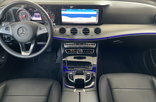 MERCEDES-BENZ E 200 Avantgarde 4 Matic 9G-Tronic