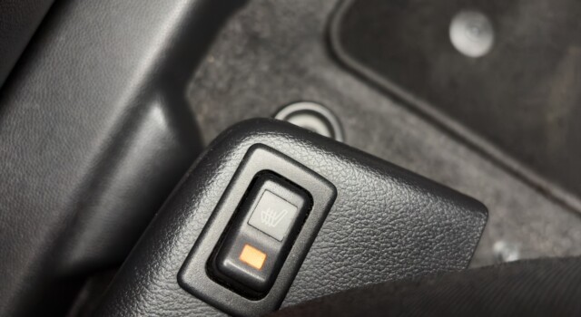 MAZDA 2 1.5i 16V Exclusive Automatic