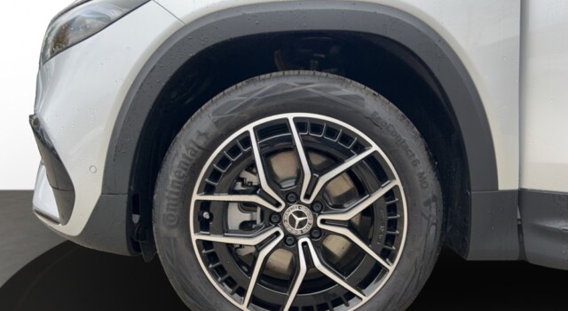 MERCEDES-BENZ EQB 350 66,5 kWh 4Matic Swiss Star