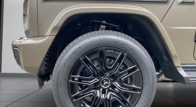 MERCEDES-BENZ G 500 9G-Tronic