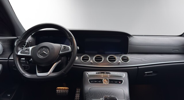 MERCEDES-BENZ E 43 AMG 4Matic 9G-Tronic