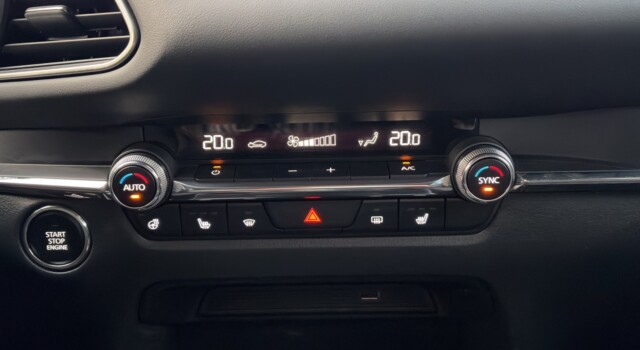 MAZDA CX-30 X 186 Revolution