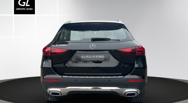 MERCEDES-BENZ GLA 250 e EQ Star 8G-DCT