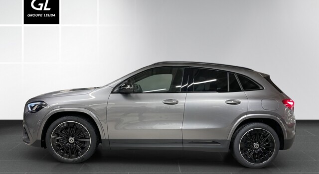 MERCEDES-BENZ GLA 220 4Matic 8G-DCT