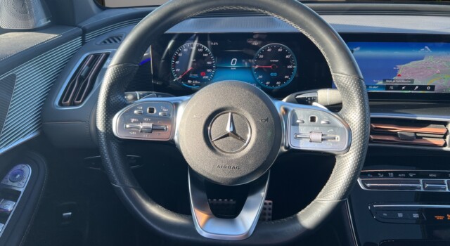 MERCEDES-BENZ EQC 400 AMG Line 4Matic