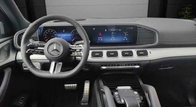 MERCEDES-BENZ GLE 300 d 4Matic 9G-Tronic