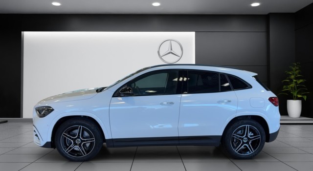 MERCEDES-BENZ GLA 250 4Matic 8G-DCT