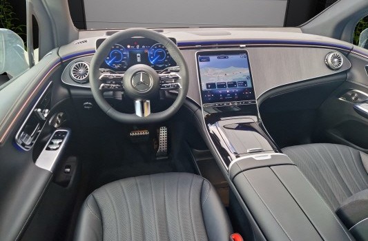 MERCEDES-BENZ EQE 350 EQE SUV 350 4 M Exe. Ed.