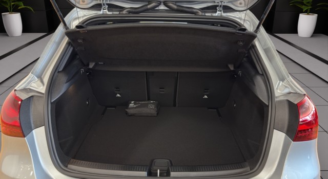 MERCEDES-BENZ A 250 4Matic 8G-DCT