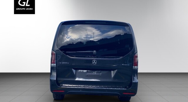 MERCEDES-BENZ V 300 d lang Swiss Edition 4Matic 9G-Tronic