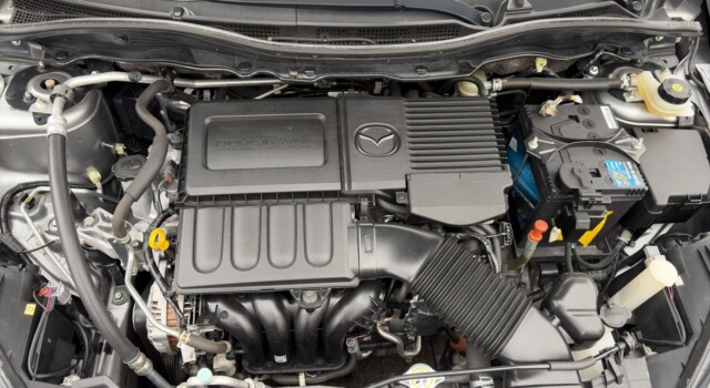 MAZDA 2 1.5i 16V Exclusive Automatic