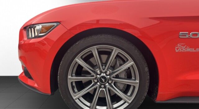 FORD MUSTANG Fastback 5.0 V8 GT