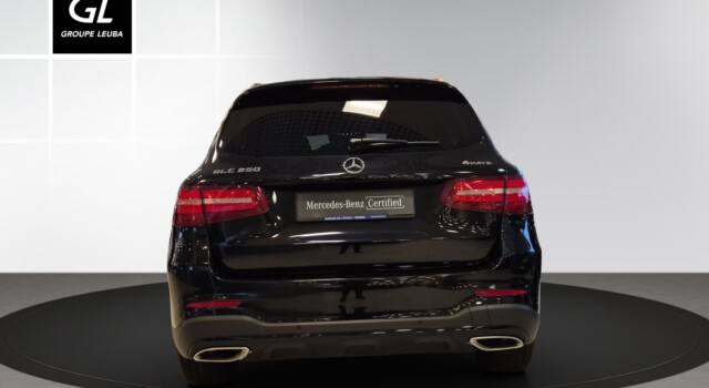 MERCEDES-BENZ GLC 250 AMG Line 4Matic