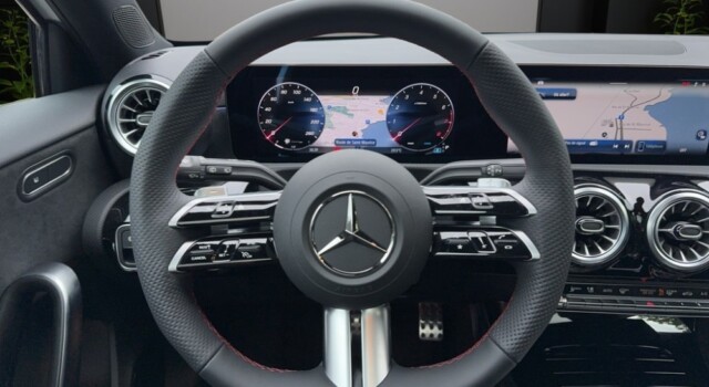 MERCEDES-BENZ A 250 e 8G-DCT