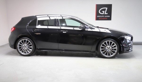 MERCEDES-BENZ A 250 AMG Line
