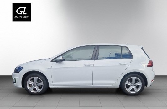 VW GOLF e-
