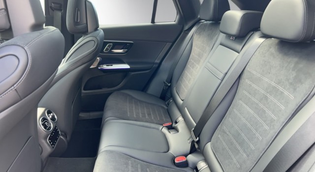 MERCEDES-BENZ GLC 300 e 4Matic EQ Star 9G-Tronic