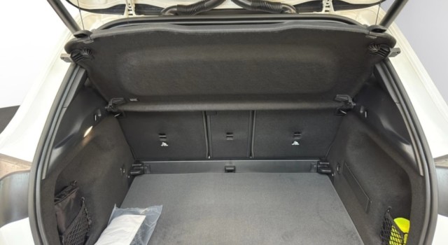 MERCEDES-BENZ GLA 220 d 4Matic 8G-DCTSwiss Star