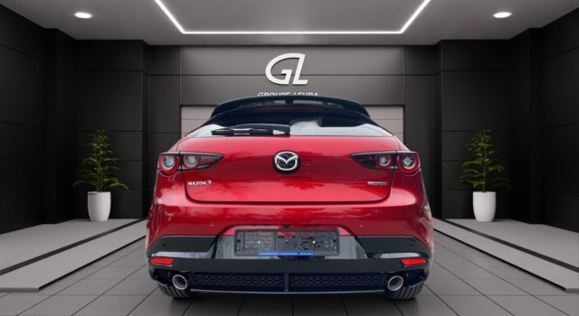 MAZDA 3 HB X 186 Homura A