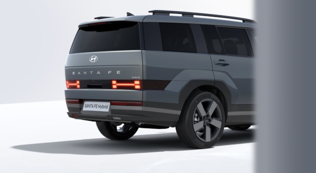 HYUNDAI SANTA FE 1.6 T-GDi HEV Amplia 4WD Automatic