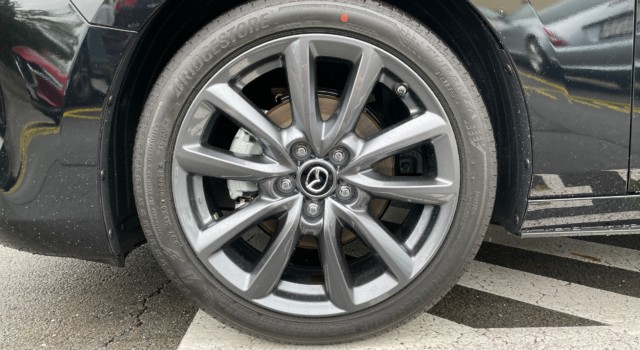 MAZDA 3 Hatchback SKYACTIV-G M Hybrid 140 Centre Line Automat