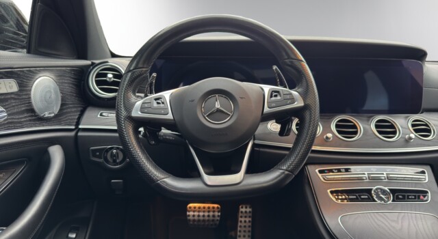 MERCEDES-BENZ E 43 AMG 4Matic 9G-Tronic