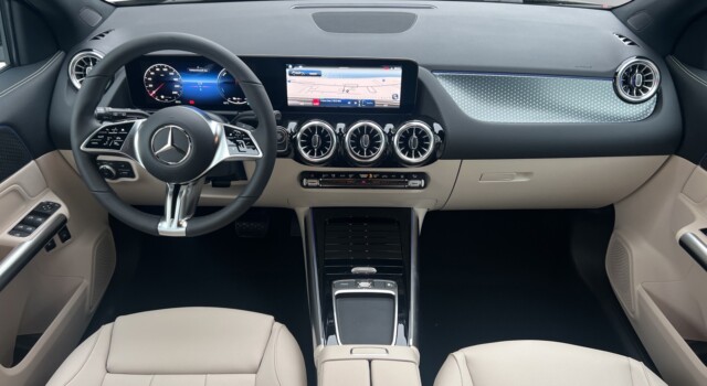 MERCEDES-BENZ GLA 250 e EQ Star 8G-DCT